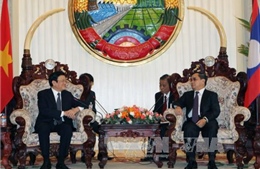 Chủ tịch nước Trương Tấn Sang hội kiến Thủ tướng và Chủ tịch Quốc hội Lào